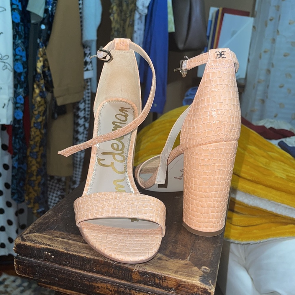 Sam Edelman block heel - Picture 2 of 3